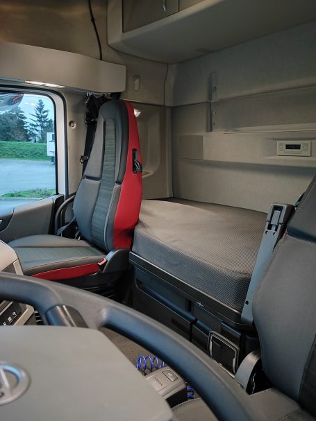 Nettoyage intérieur poids lourds professionnel à Erbrée proche de Vitré