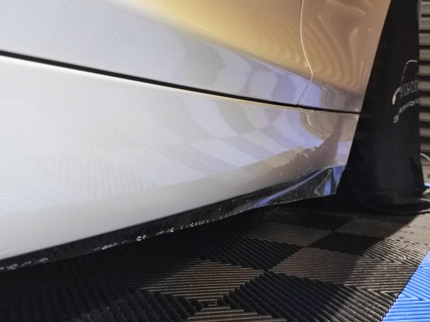 Application film anti gravillons sur voiture à Rennes